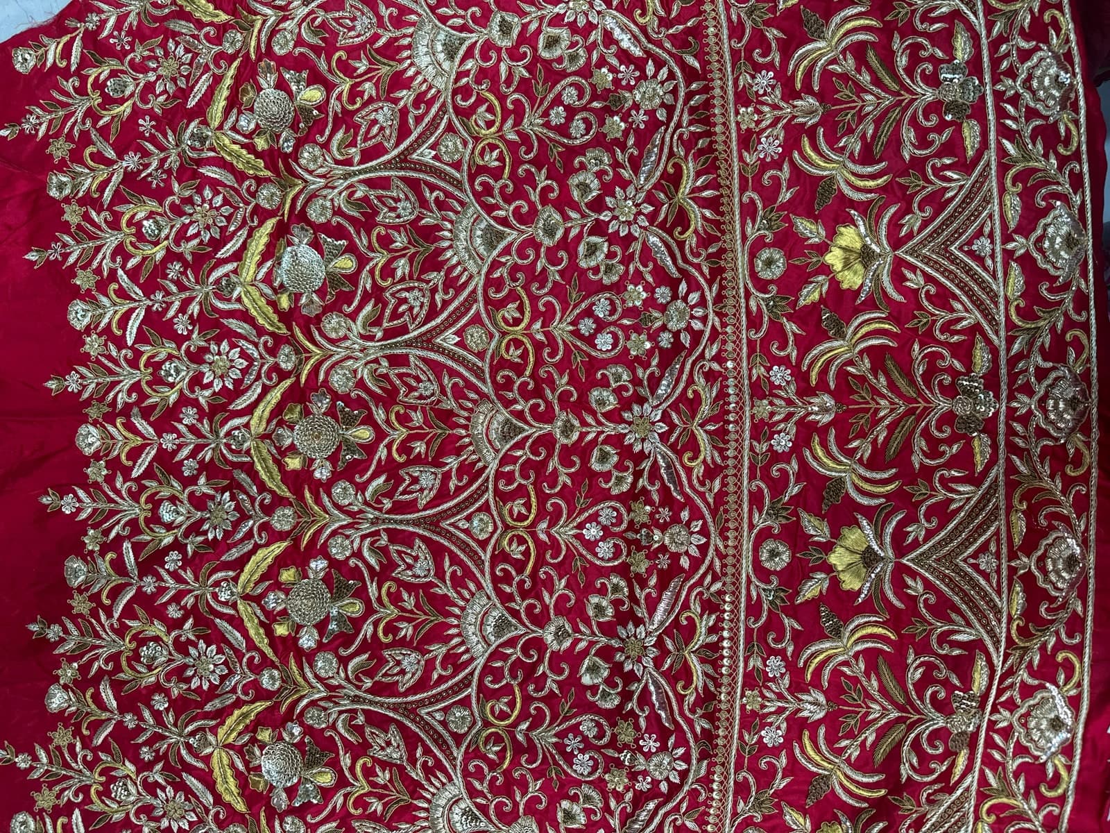 Crimson Bari Rajputi Poshak — Antique Golden Zari