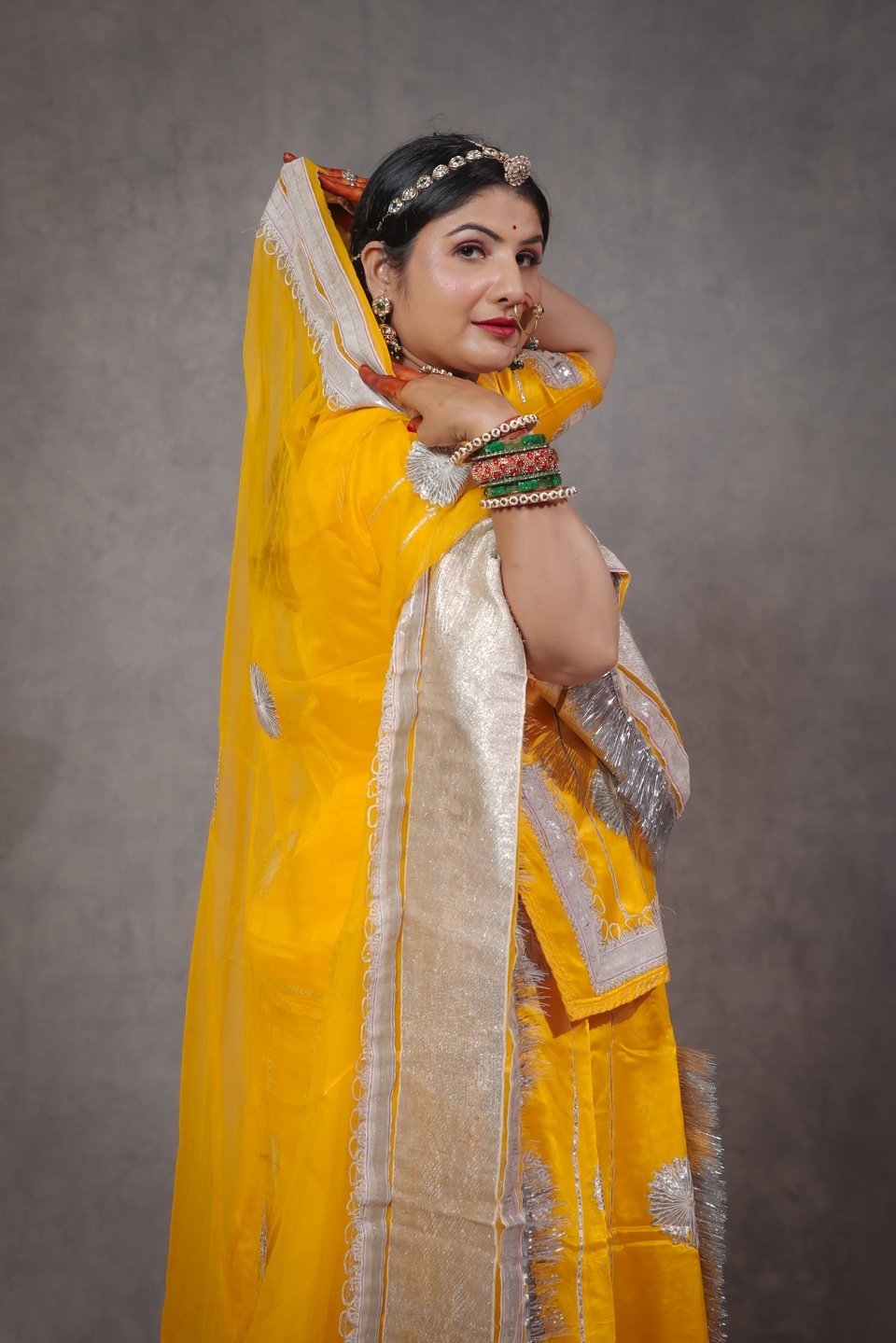 Pure Saatan Silver Laffa Poshak in Aam Pila - Image 4